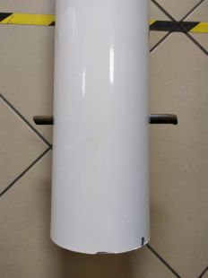 Słupek parkingowy blokujący U-12c | metalowy, 120(80) cm, do wkopania, drogowy, biało-czerwony